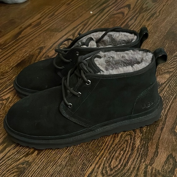 UGG Men's Neumel Shoes - Picture 2 of 8